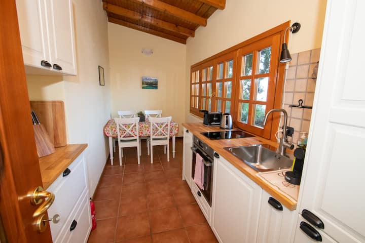 Cottage kitchen
